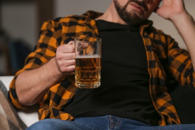 Пивной алкоголизм в Азнакаево